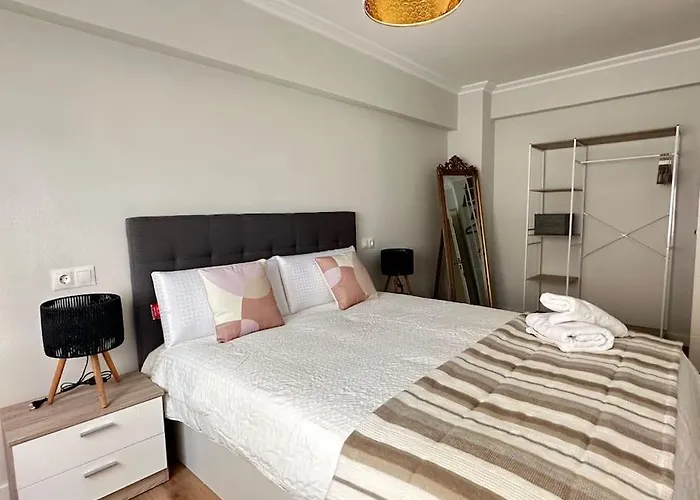 Apartamentos 2K - Apartamento En Playa De Brazomar Reformado